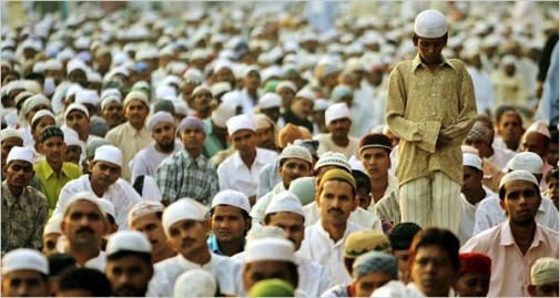 धर्मनिरपेक्ष राजनीति को अपने आलस से निकलने की ज़रूरत है : प्रोफ़ेसर अपूर्वानंद