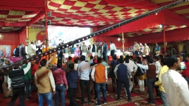 रेल मंत्री पियूष गोयल का विरोध 