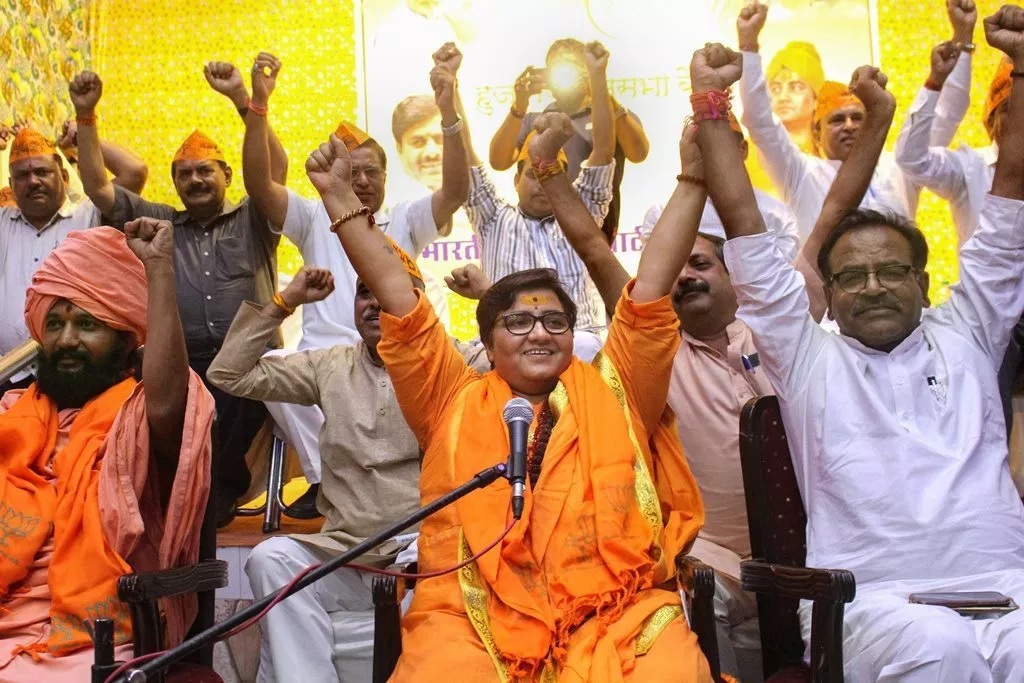 बीजेपी ने प्रज्ञा ठाकुर को भोपाल से प्रत्याशी बनाया है