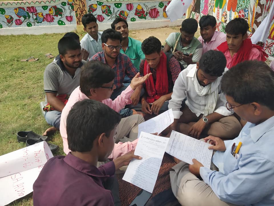 STUDENT PROTEST IN LMNU 