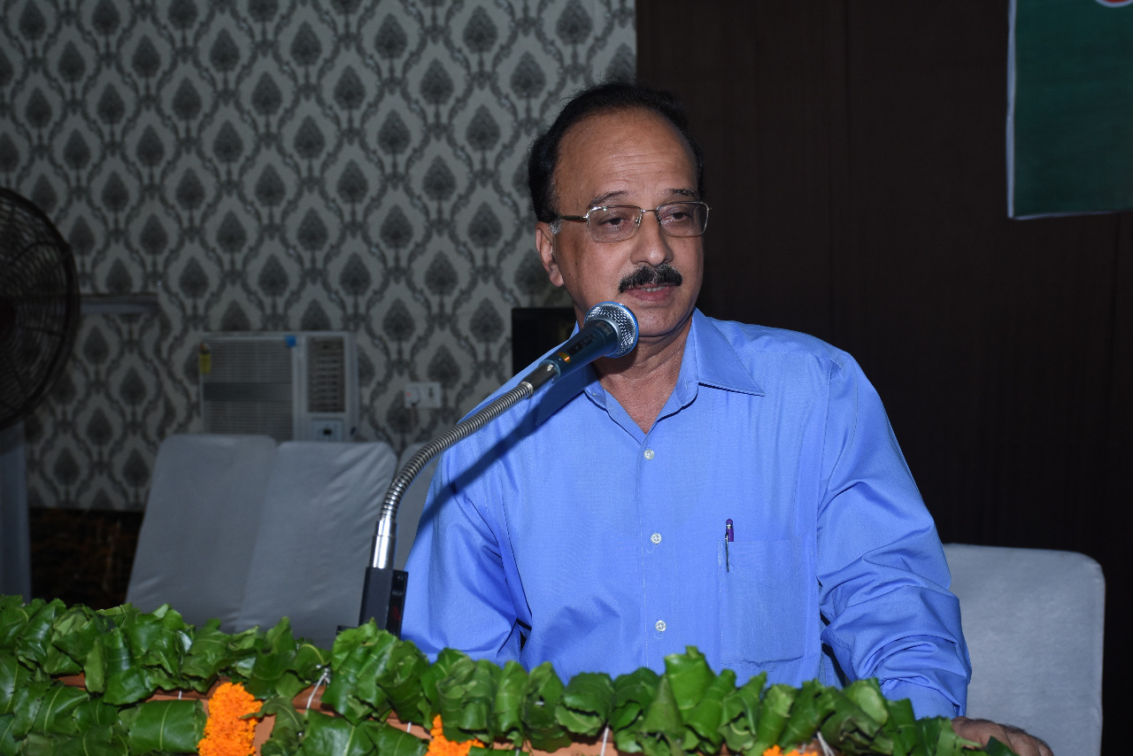 कृषि विशेषज्ञ देवेन्द्र शर्मा