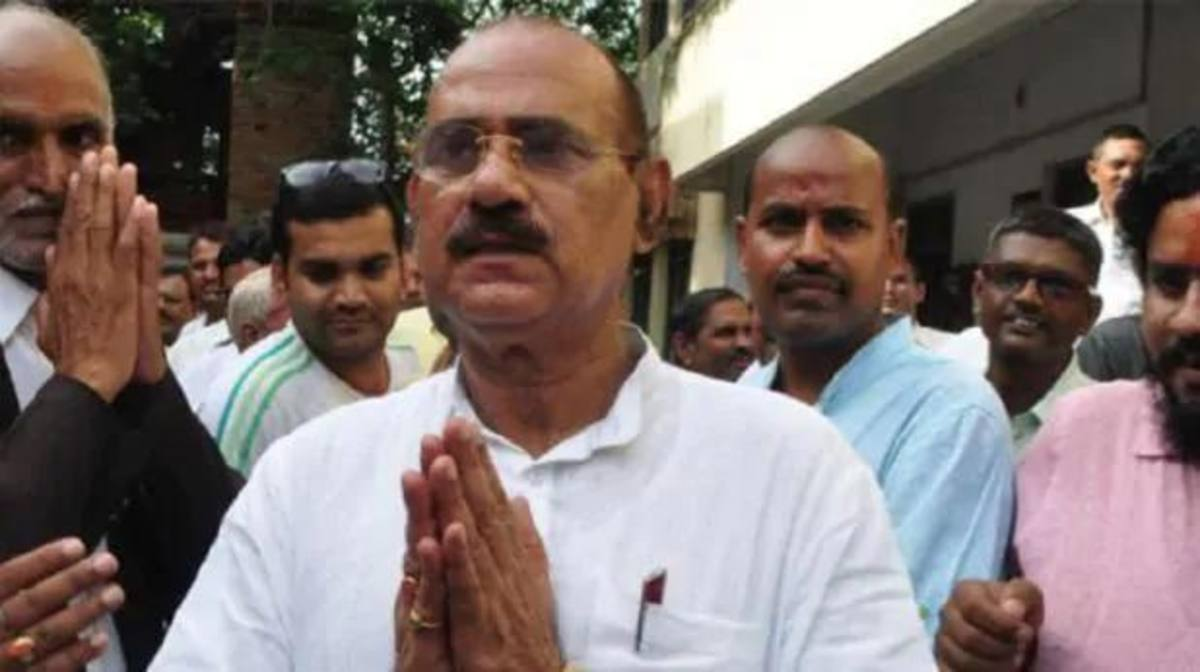 विधायक विजय मिश्रा 