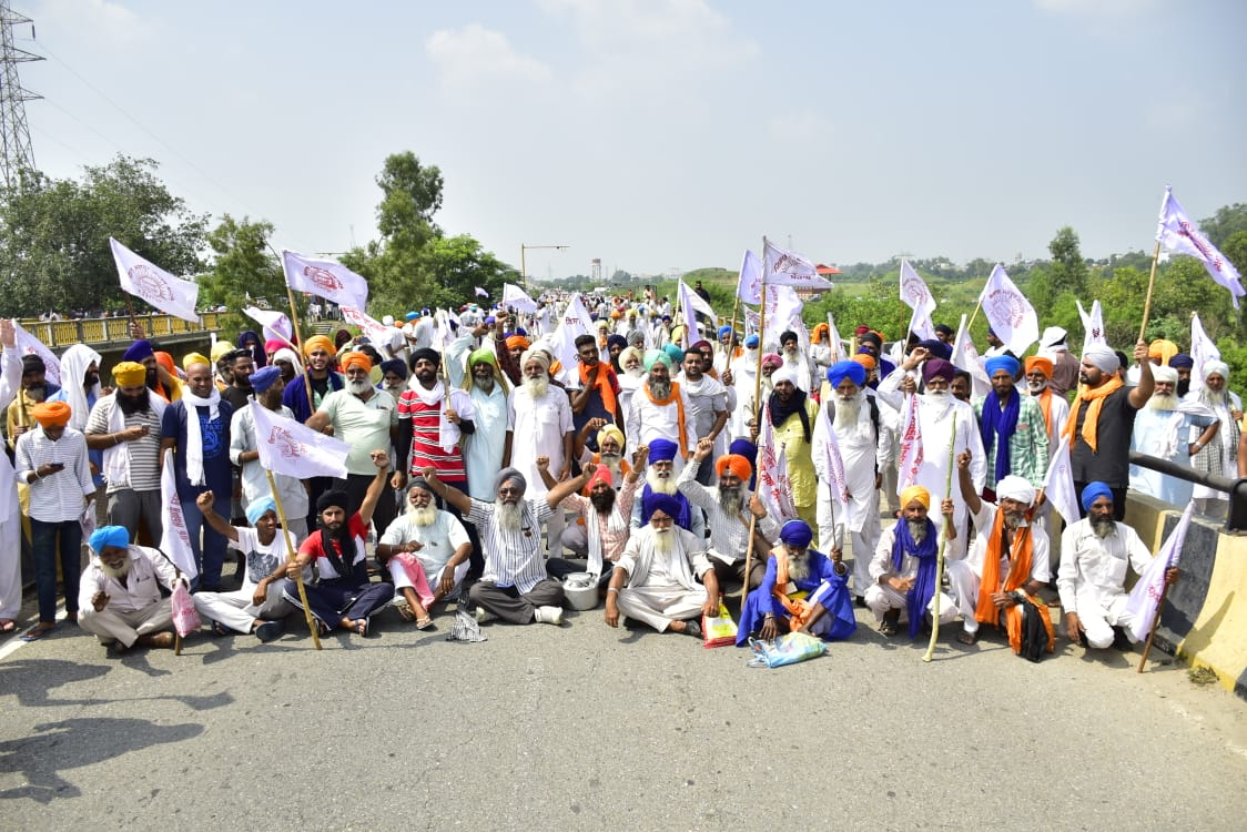  किसानों का प्रदर्शन