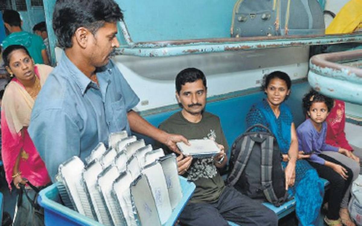 भारतीय रेल में पैंट्री कार 