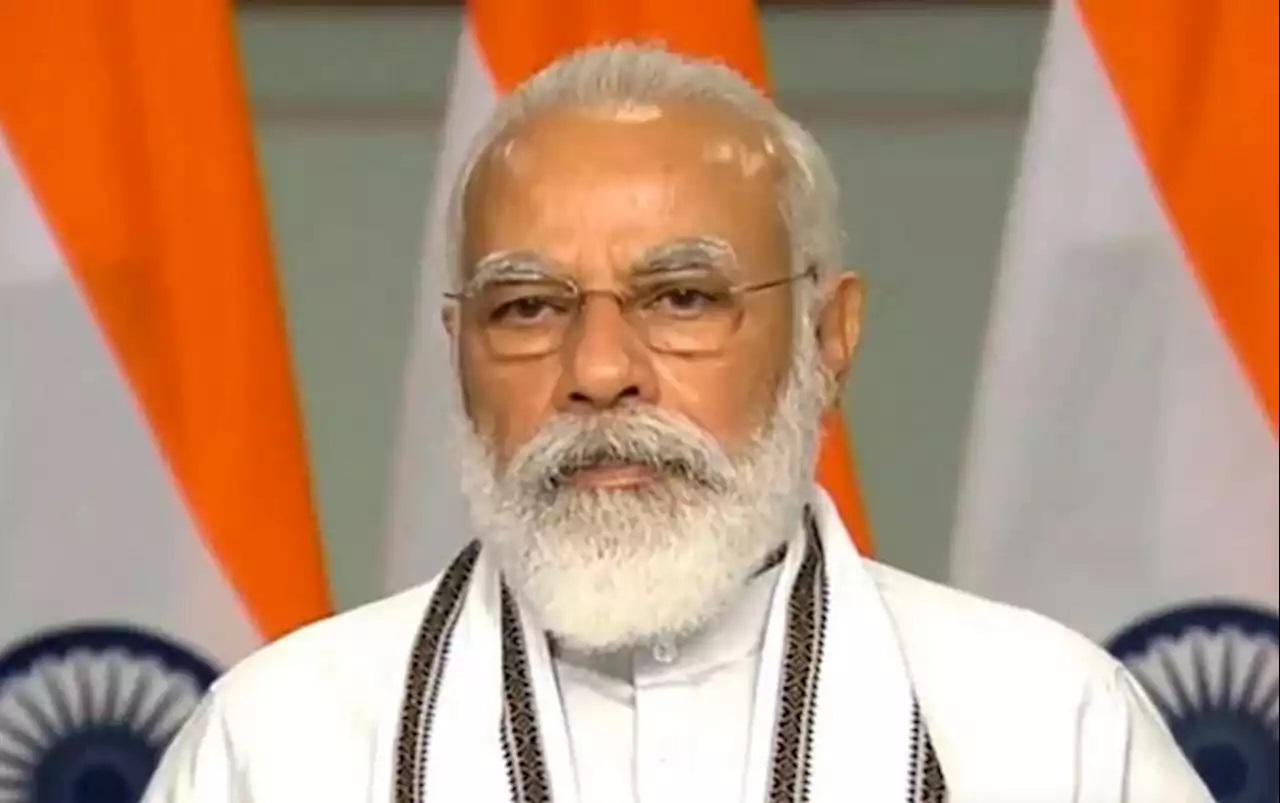 मोदी 