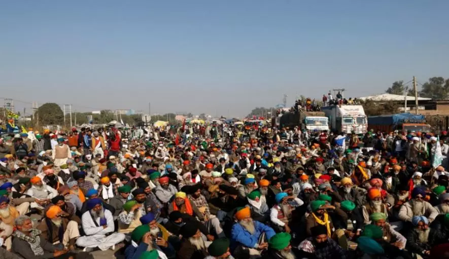 कृषि-क़ानून : इलाहाबाद हाई कोर्ट के आदेश के बावजूद, यूपी के किसानों को भेजा गया पर्सनल बॉन्ड का नोटिस 