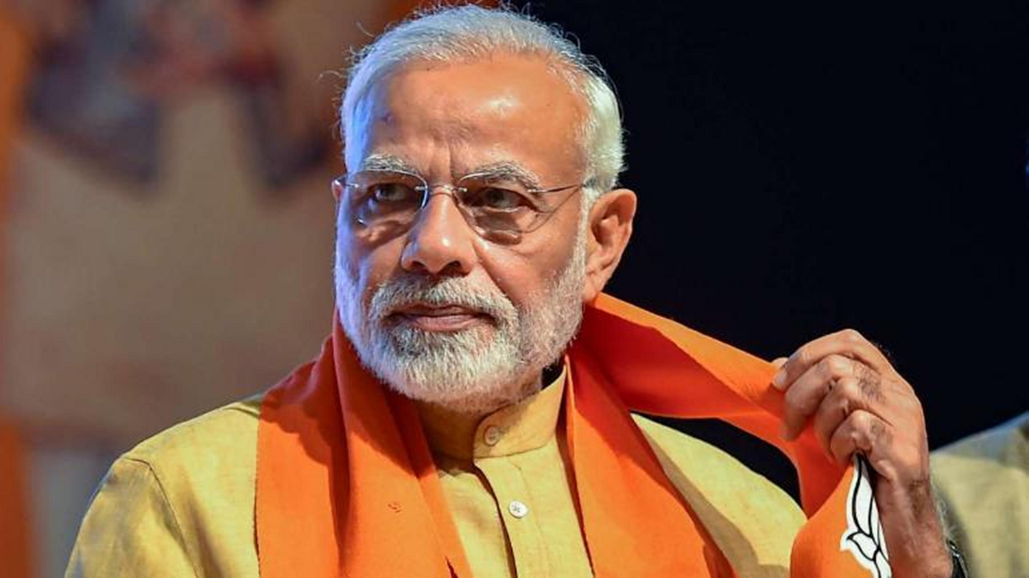 ब्रांड मोदी को बचाने की यह हताश कोशिश कामयाब नहीं होगी