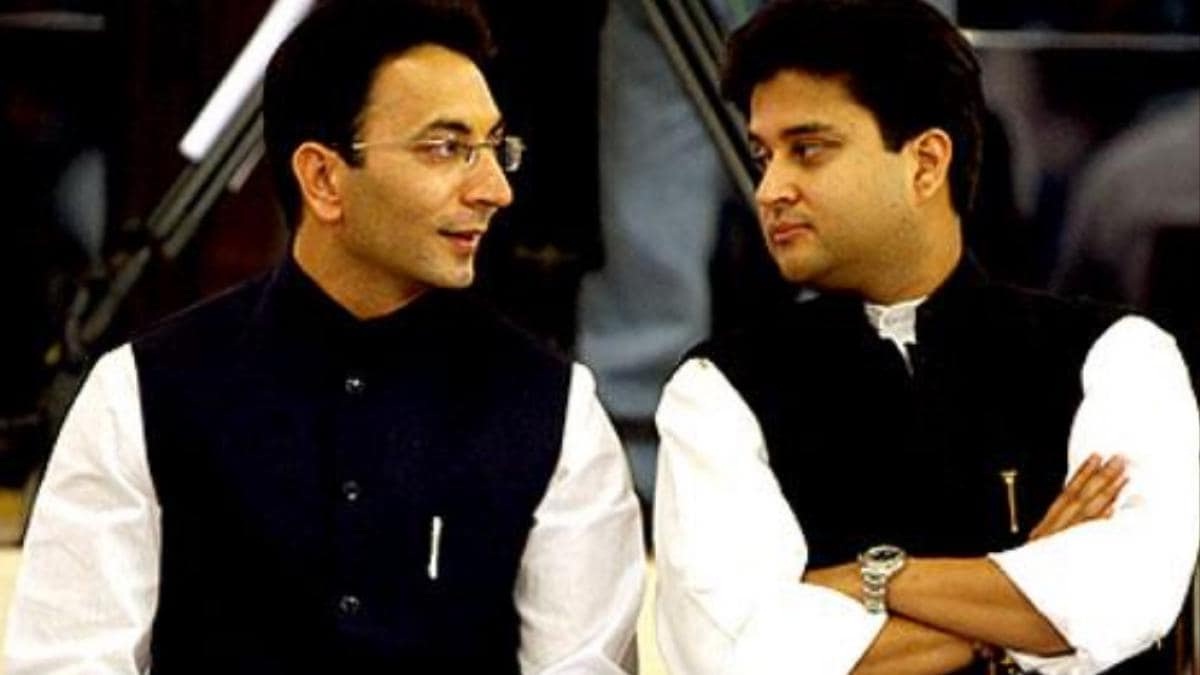 जितिन प्रसाद और ज्योतिरादित्य सिंधिया। 