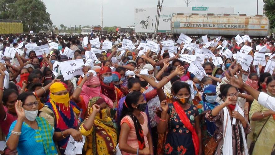 गुजरात : तापी में वेदांत के ज़िंक प्लांट पर हुई जन-सुनवाई कैसे हुई 'हिंसक'
