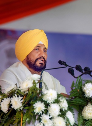 charnjeet singh channi