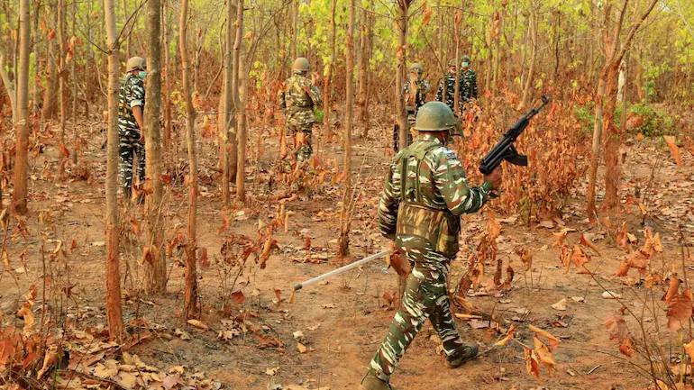बीजापुर एनकाउंटर रिपोर्ट: CRPF की 'एक भूल' ने ले ली 8 मासूम आदिवासियों की जान!