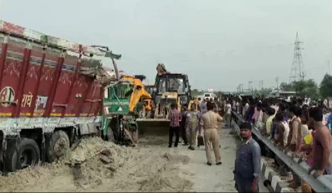  15 killed in road accident in Uttar Pradesh's Barabanki