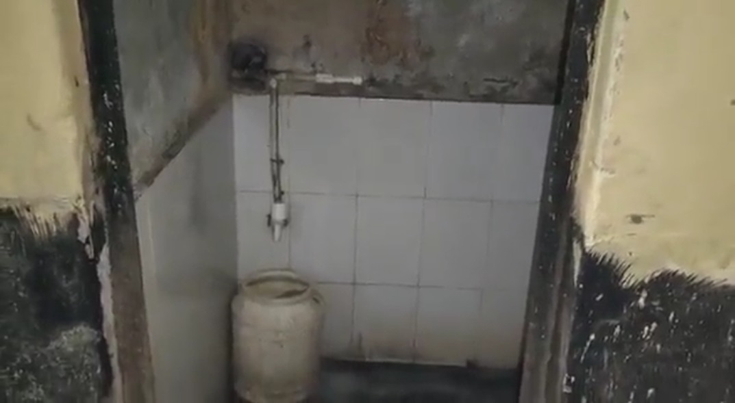 21-year-old Muslim youth hanged himself from one and a half feet high tap