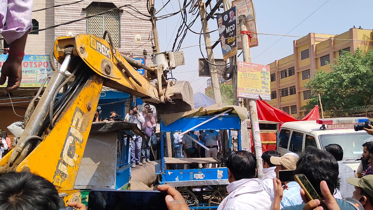 ग्राउंड रिपोर्ट; जहांगीरपुरी अतिक्रमण हटाओ अभियान: नफ़रत की राजनीति से प्रेरित मेहनतक़श विरोधी क़दम!