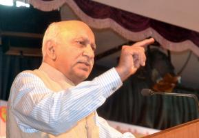 एमजे अकबर
