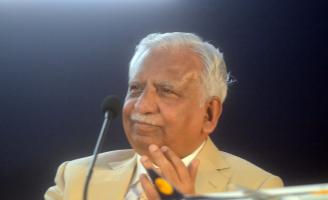 जेट एयरवेज के चेयरमैन नरेश गोयल का इस्तीफा