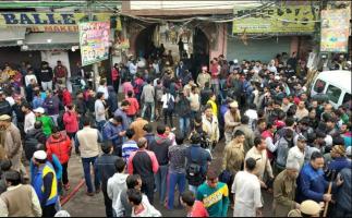 delhi fire