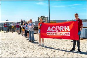 यूकेः टेनेंट्स यूनियन ने कहा न ख़ाली कराया जाए और न किराया ऋण हो