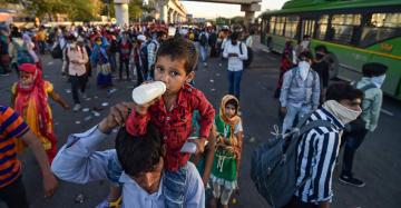 प्रवासी मज़दूर