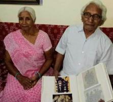 आनंदी प्रसाद बादल अपनी पत्नी के साथ