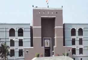 कोविड-19 अस्पताल में आग पर अदालत ने गुजरात सरकार को लिया आड़े हाथ
