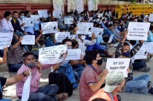teachers protesting on the street 