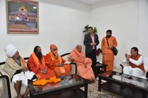 Sadhu Sants 