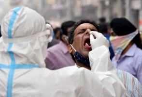 कोरोना अपडेट: देश में 24 घंटों में कोरोना के 7,554 नए मामले, 223 मरीज़ों की मौत